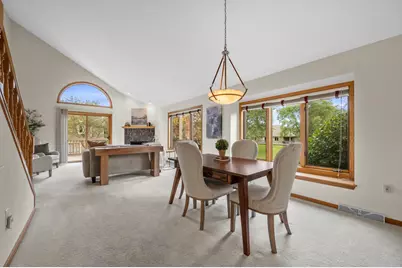 W240N2377  Range Line Ct #B, Pewaukee, WI 53072 - Photo 17