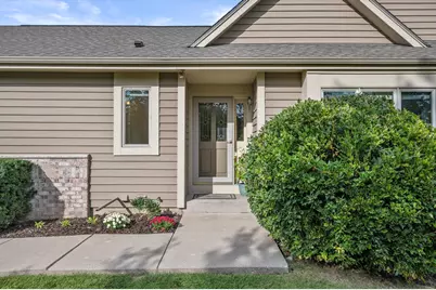 W240N2377  Range Line Ct #B, Pewaukee, WI 53072 - Photo 49
