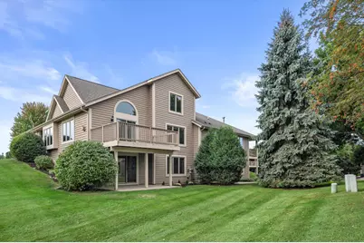 W240N2377  Range Line Ct #B, Pewaukee, WI 53072 - Photo 1