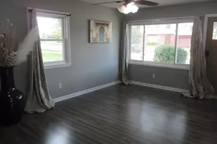 5863 S Hately Ave, Cudahy, WI 53110 - Photo 9
