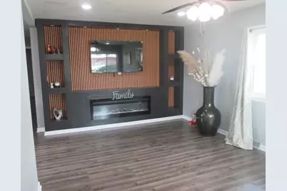 5863 S Hately Ave, Cudahy, WI 53110 - Photo 7