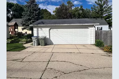2762 N 82nd St, Milwaukee, WI 53222 - Photo 5