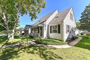 2762 N 82nd St, Milwaukee, WI 53222 - Photo 1