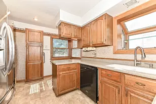 2762 N 82nd St, Milwaukee, WI 53222 - Photo 15