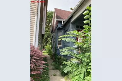 2247 N 41st St, Milwaukee, WI 53208 - Photo 21