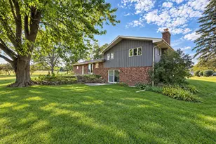 11040 N Riverland Ct, Mequon, WI 53092 - Photo 31