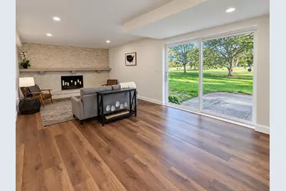 11040 N Riverland Ct, Mequon, WI 53092 - Photo 25