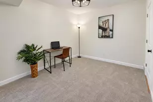 11040 N Riverland Ct, Mequon, WI 53092 - Photo 23