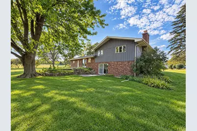 11040 N Riverland Ct, Mequon, WI 53092 - Photo 35