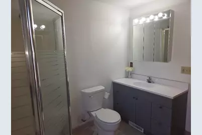 1409 S 16th St, Manitowoc, WI 54220 - Photo 9