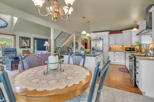 3715 Koehler Dr, Sheboygan, WI 53083 - Photo 7