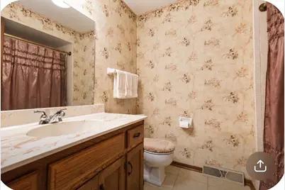 8333 N Cedarburg Rd, Brown Deer, WI 53209 - Photo 15