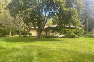 8333 N Cedarburg Rd, Brown Deer, WI 53209 - Photo 3