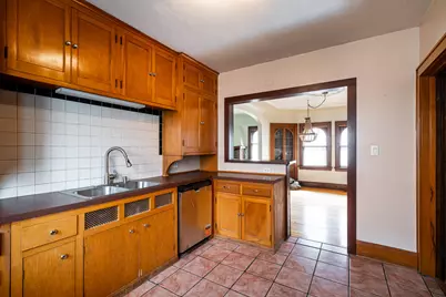 2635 N 68th St #2637, Wauwatosa, WI 53213 - Photo 11