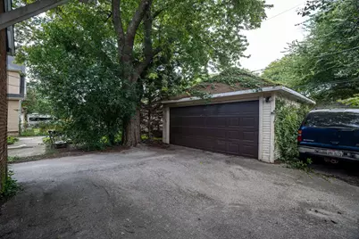 2635 N 68th St #2637, Wauwatosa, WI 53213 - Photo 23