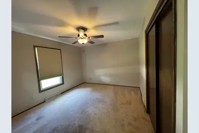 5515  Birch View Rd, Racine, WI 53402 - Photo 11