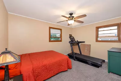 2556 S 69th St, Milwaukee, WI 53219 - Photo 9