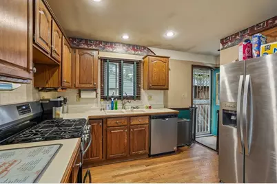 6535 N 66th St, Milwaukee, WI 53223 - Photo 13