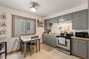 4611 N 125th St, Butler, WI 53007 - Photo 3