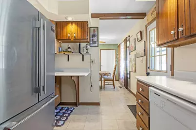 891 E Daffodil Ln, Beloit, WI 53511 - Photo 5