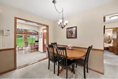13501 W Dakota St, New Berlin, WI 53151 - Photo 7