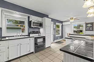 717 Roby Rd, Stoughton, WI 53589 - Photo 3