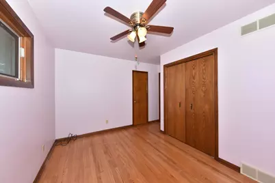 722  Summit Ave, Waukesha, WI 53188 - Photo 25