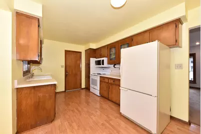 722  Summit Ave, Waukesha, WI 53188 - Photo 15