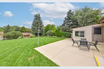 722  Summit Ave, Waukesha, WI 53188 - Photo 35