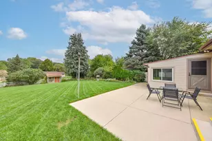 722 Summit Ave, Waukesha, WI 53188 - Photo 35