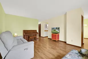 1827 Creek Rd, West Bend, WI 53090 - Photo 5