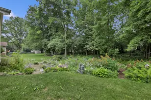 1827 Creek Rd, West Bend, WI 53090 - Photo 29