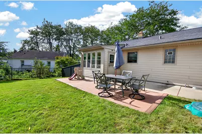 4810  76th St, Pleasant Prairie, WI 53142 - Photo 3