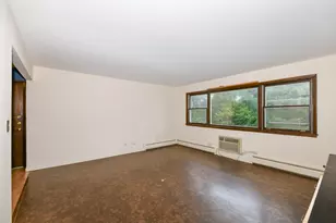 245 Country Club Dr, Lake Geneva, WI 53147 - Photo 5