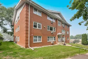 245 Country Club Dr, Lake Geneva, WI 53147 - Photo 25