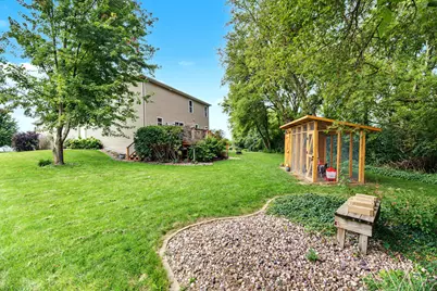 7  Woodridge Ln, Columbus, WI 53925 - Photo 5