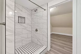 806 W Lapham Blvd, Milwaukee, WI 53204 - Photo 19