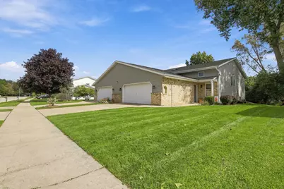 720  Timberline Trl, Hartford, WI 53027 - Photo 21