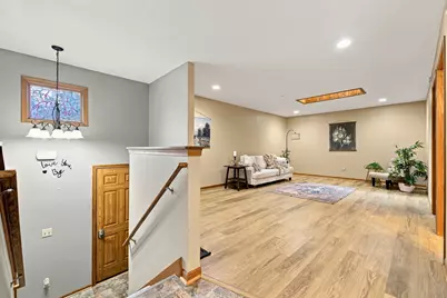 720  Timberline Trl, Hartford, WI 53027 - Photo 15