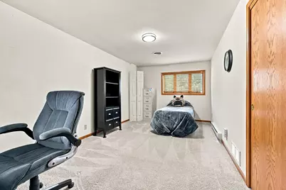 720  Timberline Trl, Hartford, WI 53027 - Photo 19