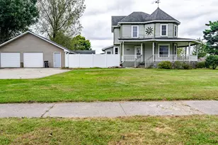 417 W 2nd St, Blair, WI 54616 - Photo 1