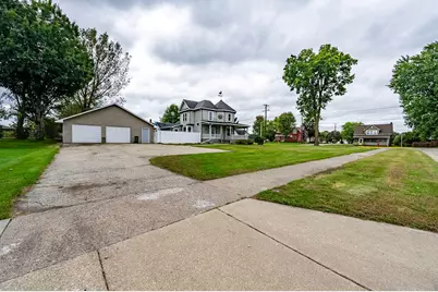 417 W 2nd St, Blair, WI 54616 - Photo 41