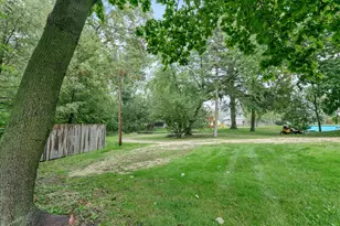 924 W Grand Ave, Port Washington, WI 53074 - Photo 39