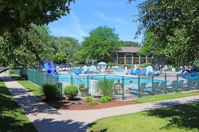 269  Fontana Blvd #2555, Fontana, WI 53125 - Photo 5