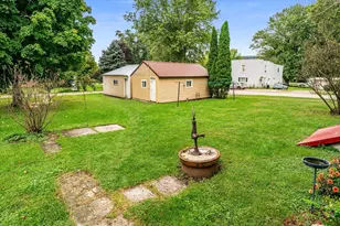 320 N Bird St, La Farge, WI 54639 - Photo 5