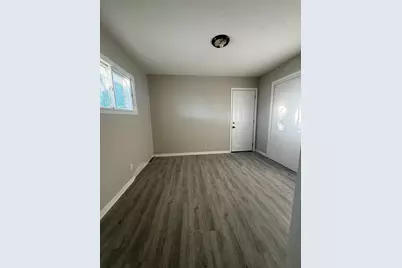 1984 W Congress St, Milwaukee, WI 53209 - Photo 33