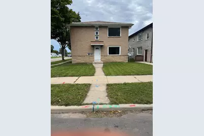 1984 W Congress St, Milwaukee, WI 53209 - Photo 1