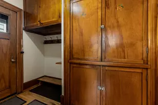3107 N Shepard Ave, Milwaukee, WI 53211 - Photo 17