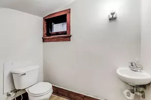 3107 N Shepard Ave, Milwaukee, WI 53211 - Photo 39
