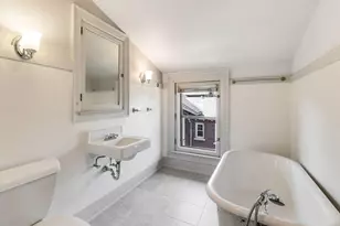 3107 N Shepard Ave, Milwaukee, WI 53211 - Photo 35